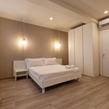 Aria Di Mare Apartments Trapani Bagian luar foto
